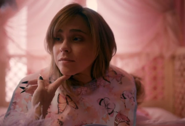 Картинки из сериала Чаки 2 сезон