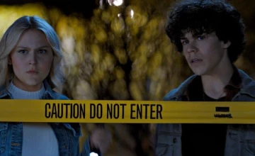 Стоп-кадр из 4 серии 1 сезона сериала Чаки